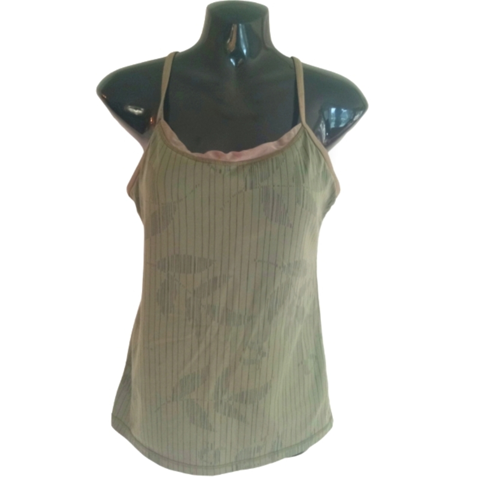 Lululemon women olive tank with light shelf bra race back size 8